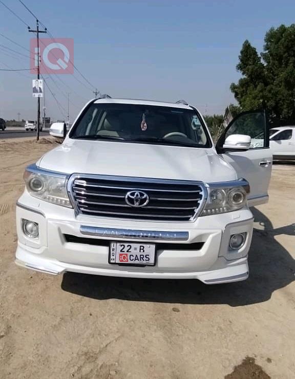 تويوتا لاندكروزر